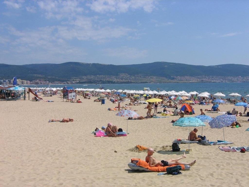 Apartment Comfort Sunny Beach Esterno foto